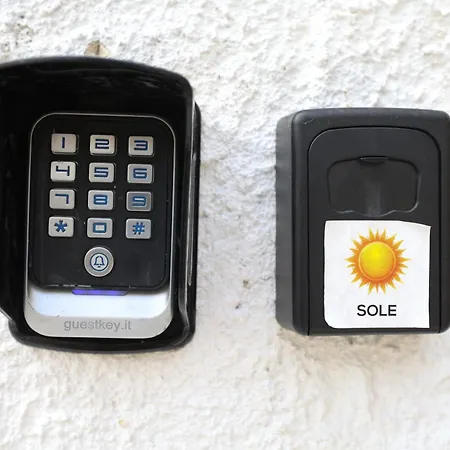 Planetarium Πανσιόν Tropea